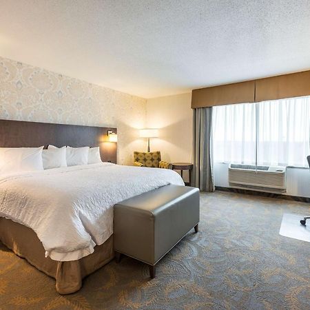 Hampton Inn Сидни Екстериор снимка