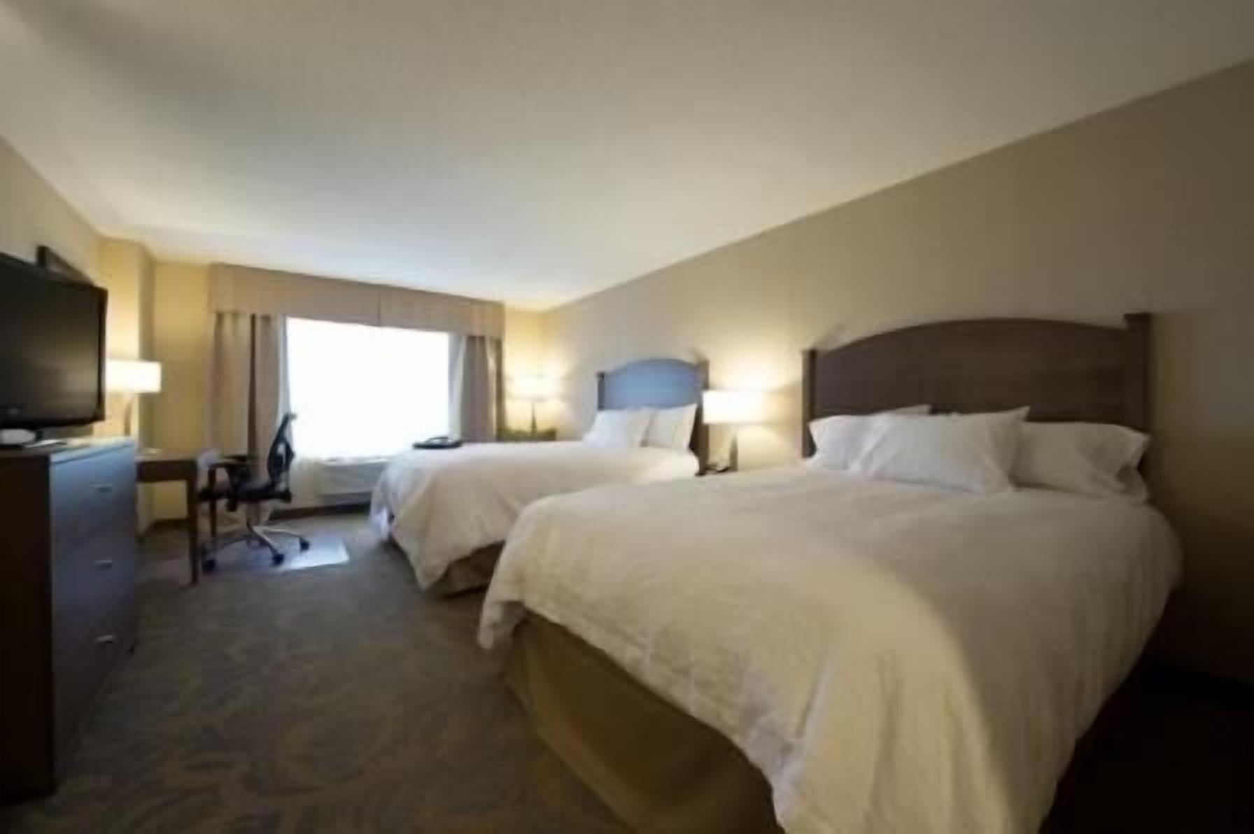 Hampton Inn Сидни Екстериор снимка