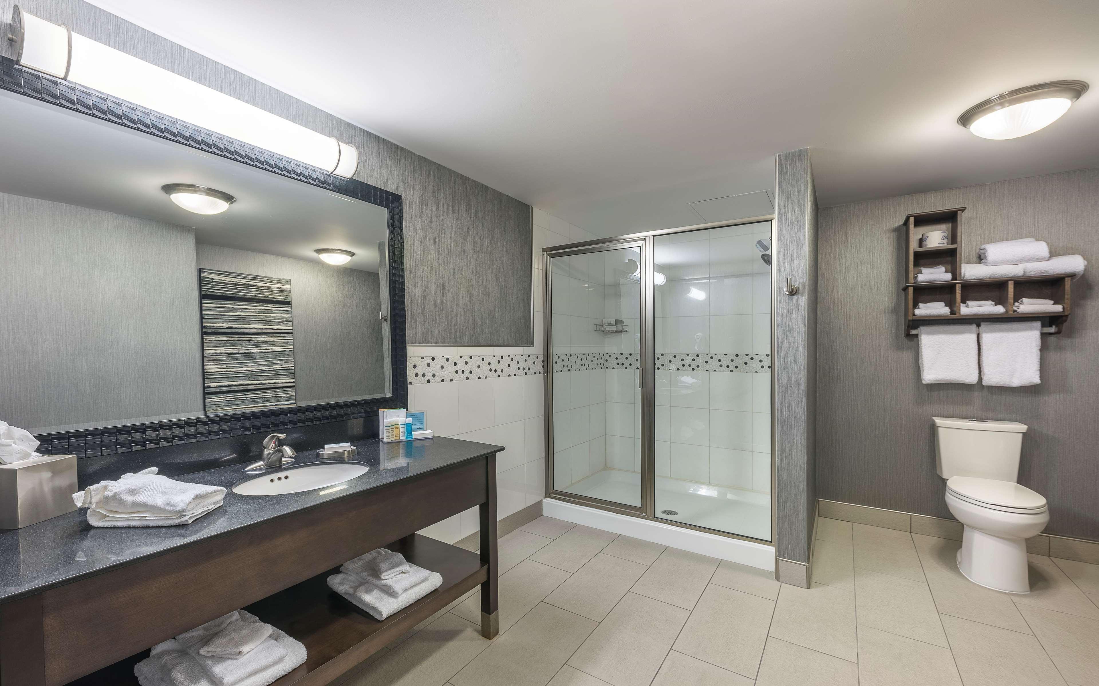 Hampton Inn Сидни Екстериор снимка