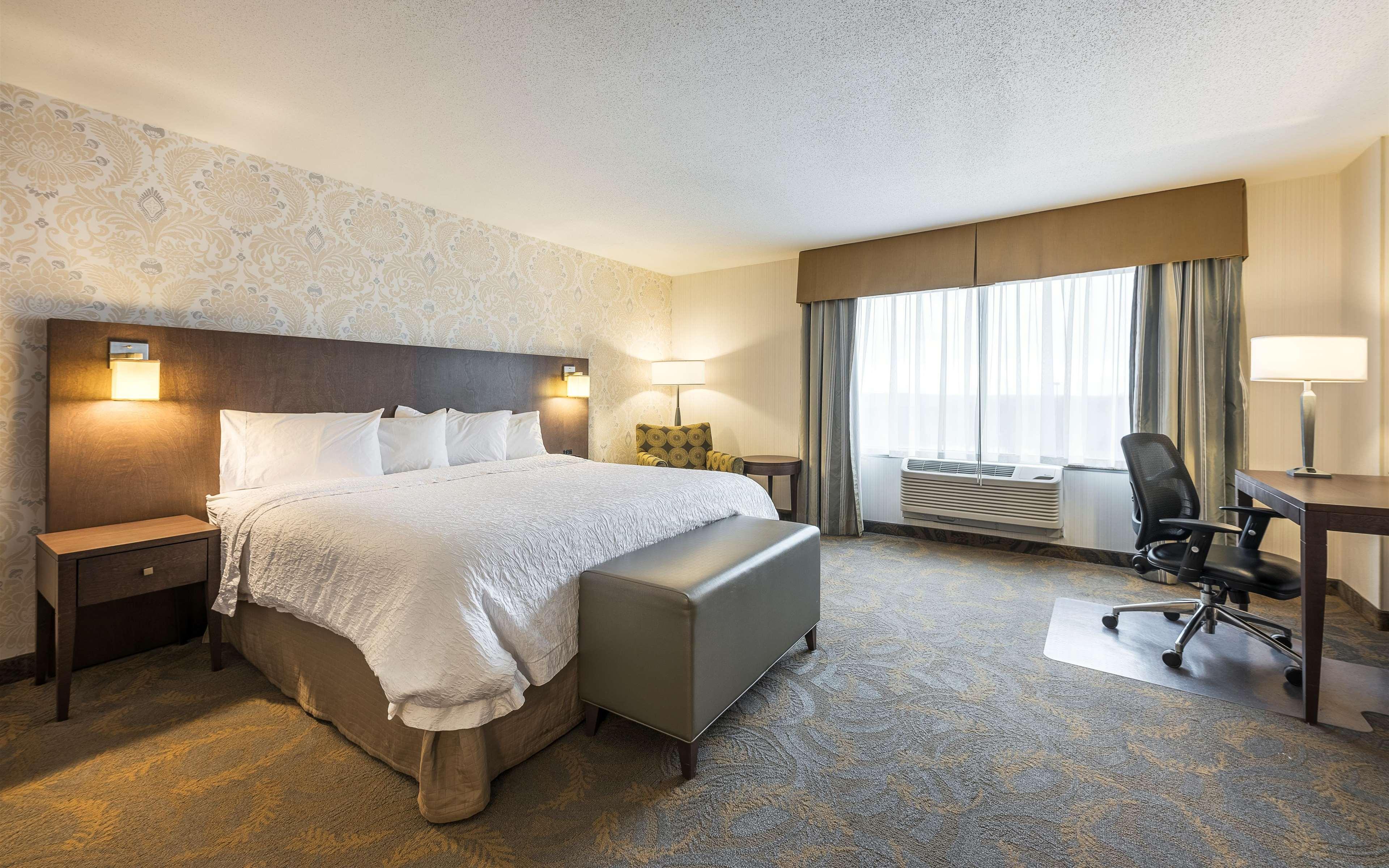 Hampton Inn Сидни Екстериор снимка